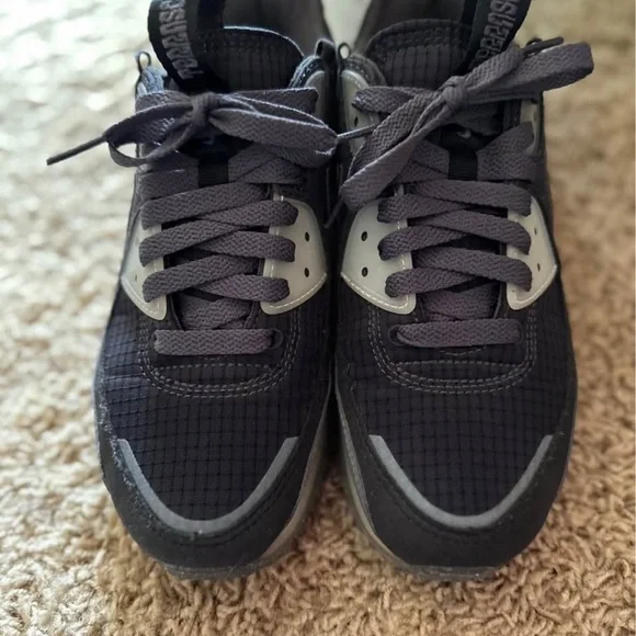 Nike Air Max Terrascape 90 Black Thunder Grey 7.5W - Picture 2 of 5